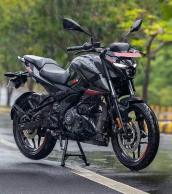 Bajaj Pulsar N160