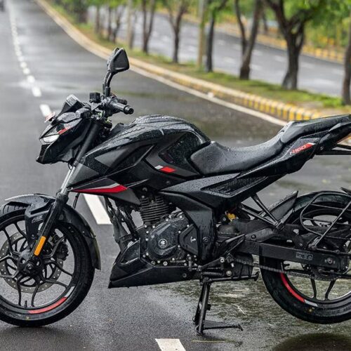 Bajaj Pulsar N160 Left View