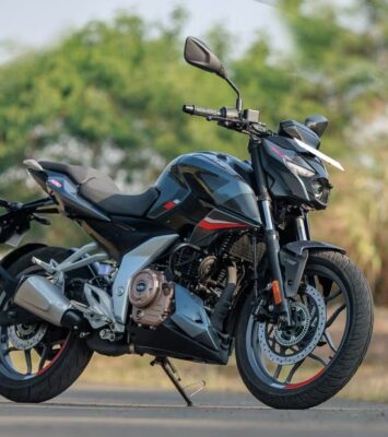 Bajaj Pulsar N250