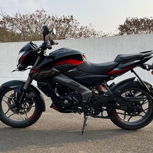 Bajaj Pulsar NS160 Left View